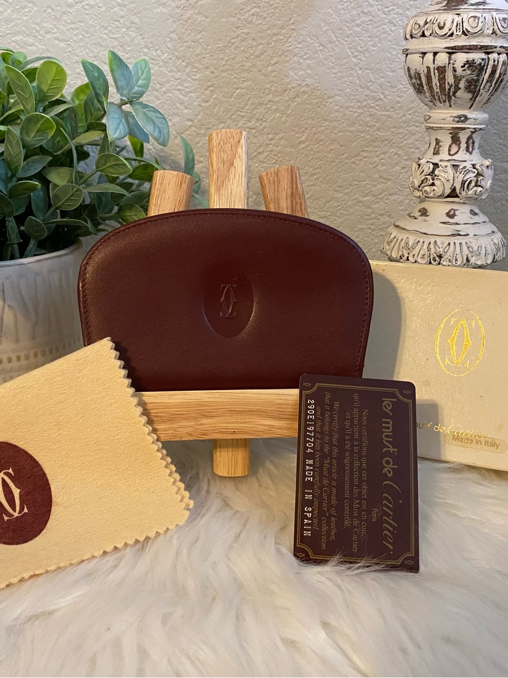 Cartier Burgundy Leather Coin Pouch - Le Must de Cartier